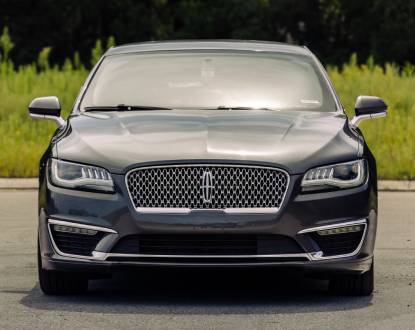 LUXURY SEDANS